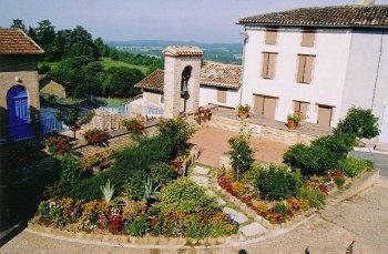 Logis L'Auberge Du Quercy Blanc Molières المظهر الخارجي الصورة